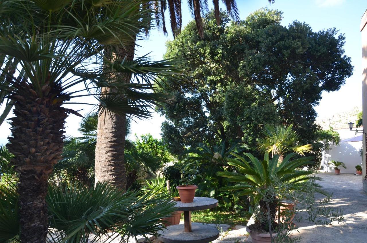 Il Paradiso Di Giacomo Erice Exteriör bild