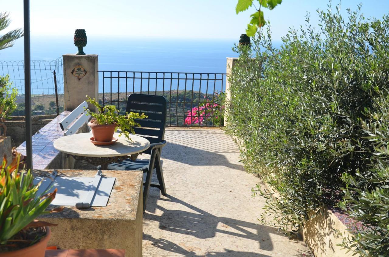 Il Paradiso Di Giacomo Erice Exteriör bild